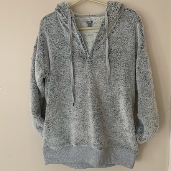 Sold - Picture 1 of 2